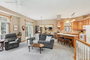 13135 Gamma Way, Apple Valley, MN 55124 - Photo 11