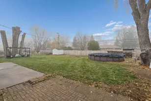 8016 Aster Dr, Brooklyn Park, MN 55428 - Photo 27