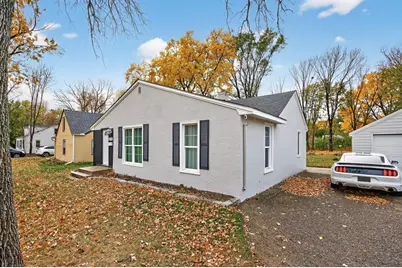 5929 Camden Avenue N, Minneapolis, MN 55430 - Photo 3