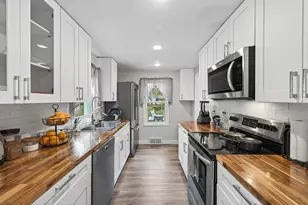 5929 Camden Ave N, Minneapolis, MN 55430 - Photo 9