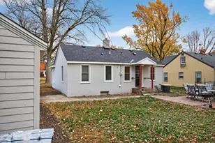 5929 Camden Ave N, Minneapolis, MN 55430 - Photo 25