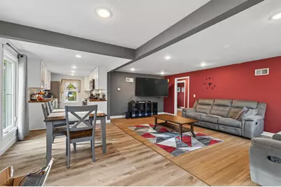 5929 Camden Avenue N, Minneapolis, MN 55430 - Photo 5