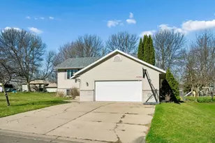 513 4th St SW, Saint Michael, MN 55376 - Photo 3