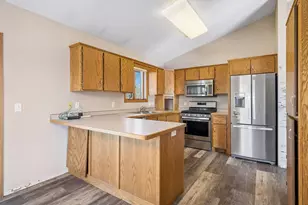 513 4th St SW, Saint Michael, MN 55376 - Photo 15