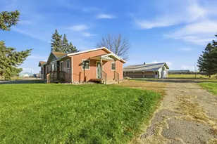 18 N Douglas Ave, Carlos, MN 56319 - Photo 35