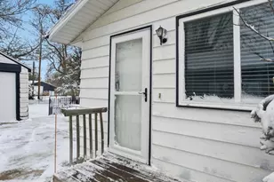 104 3rd St NW, Dilworth, MN 56529 - Photo 5