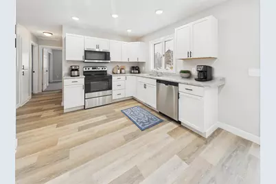 1403 Northway Place, Saint Cloud, MN 56303 - Photo 3