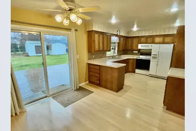 1401 7th Street NW, Austin, MN 55912 - Photo 9