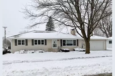 1401 7th Street NW, Austin, MN 55912 - Photo 1