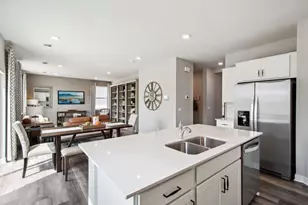 2391 Highview Ter, Shakopee, MN 55379 - Photo 7