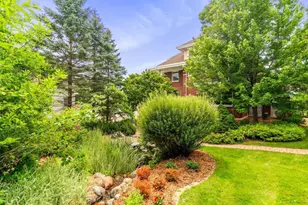 2328 E 3rd St, Duluth, MN 55812 - Photo 33