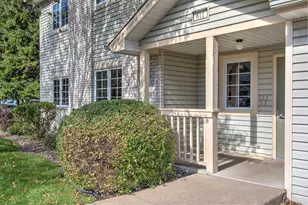 811 98th Ave NW, Coon Rapids, MN 55433 - Photo 1