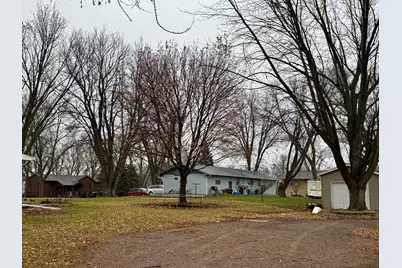 111 Cherry Avenue, Bird Island, MN 55310 - Photo 7