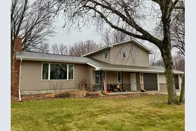 111 Cherry Avenue, Bird Island, MN 55310 - Photo 1