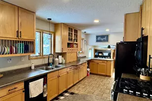 111 Cherry Ave, Bird Island, MN 55310 - Photo 11