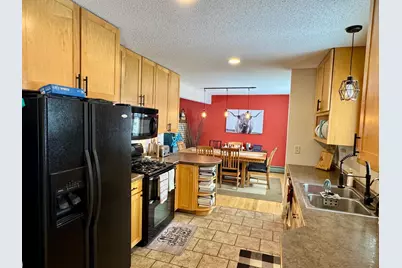 111 Cherry Avenue, Bird Island, MN 55310 - Photo 13