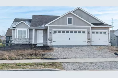 929 Prestwick Drive, Belle Plaine, MN 56011 - Photo 1