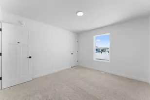 5424 Tallow Tree Ln, Woodbury, MN 55129 - Photo 17