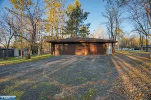 4426 Shady Ln, Eveleth, MN 55734 - Photo 9
