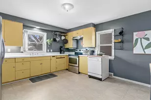 900 Scheffer Ave, Saint Paul, MN 55102 - Photo 9