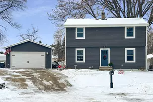 2053 Mesabi Ave, North Saint Paul, MN 55109 - Photo 41