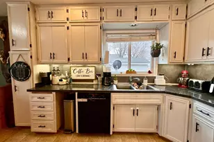 101 Axel Ave E, Grove City, MN 56243 - Photo 21