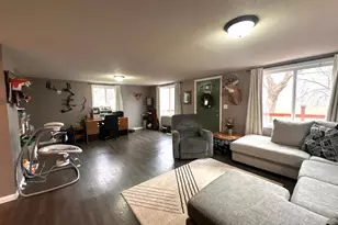 101 Axel Ave E, Grove City, MN 56243 - Photo 33