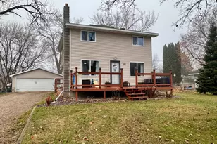 101 Axel Ave E, Grove City, MN 56243 - Photo 5