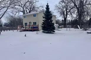 101 Axel Ave E, Grove City, MN 56243 - Photo 3