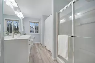 739 Maple Hills Dr, Maplewood, MN 55117 - Photo 19