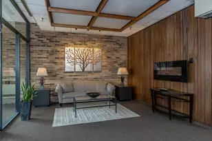 207 5th Ave SW, Rochester, MN 55902 - Photo 3