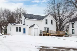 809 S 5th St, Saint Peter, MN 56082 - Photo 29