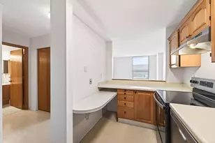 1425 W 28th St, Minneapolis, MN 55408 - Photo 5