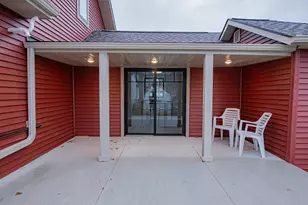 602 8th Street E, Winona, MN 55987 - Photo 5