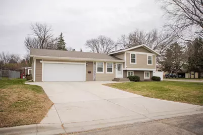 15 Highland Drive, Morris, MN 56267 - Photo 1