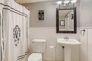 17064 Candlewood Pkwy, Eden Prairie, MN 55347 - Photo 47