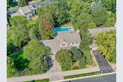 17064 Candlewood Parkway, Eden Prairie, MN 55347 - Photo 5