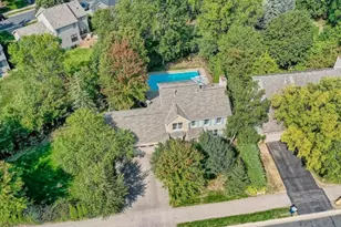 17064 Candlewood Pkwy, Eden Prairie, MN 55347 - Photo 5