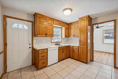 540 156th Lane NW, Andover, MN 55304 - Photo 7