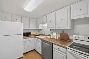 207 5th Ave SW, Rochester, MN 55902 - Photo 9