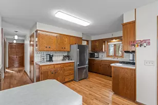 35241 85th St, Waseca, MN 56093 - Photo 7