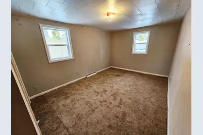 905 6th Street, Clarkfield, MN 56223 - Photo 5