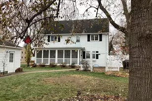 210 Lee Pl, Albert Lea, MN 56007 - Photo 5