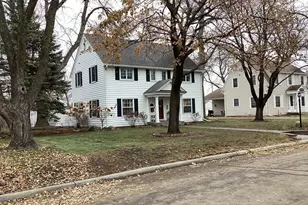 210 Lee Pl, Albert Lea, MN 56007 - Photo 3