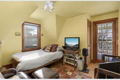 1053 Smith Avenue S, West Saint Paul, MN 55118 - Photo 17