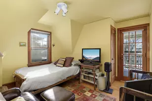 1053 Smith Ave S, West Saint Paul, MN 55118 - Photo 17