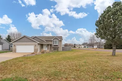 900 10th Street SE, Waseca, MN 56093 - Photo 3