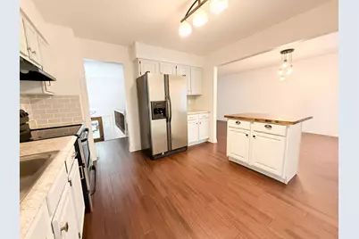 3611 Golf Road, Eau Claire, WI 54701 - Photo 9