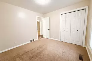 3611 Golf Rd, Eau Claire, WI 54701 - Photo 25