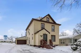 1806 E Oakland Ave, Austin, MN 55912 - Photo 1